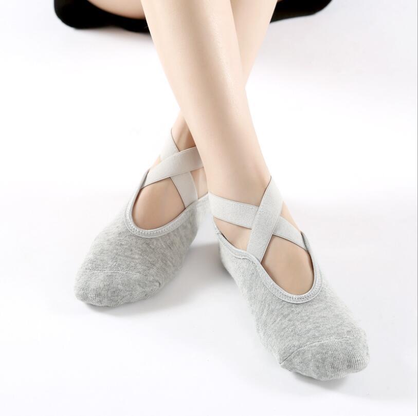 WomenS Non-Slip Cotton Sock Ideal for Pilates Ballet Dance - Bonnie Lassio