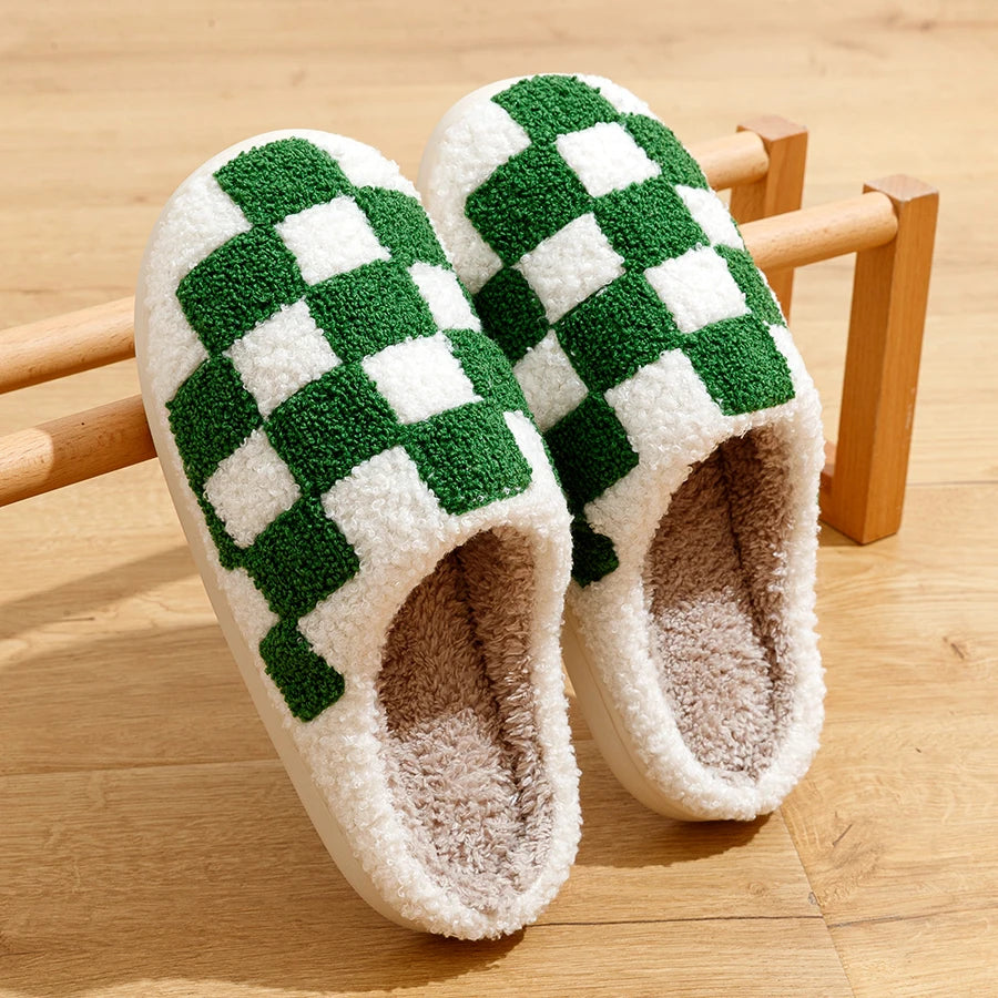 Fuzzy Slippers Fashion Checkered Plush Cozy Unisex - Bonnie Lassio