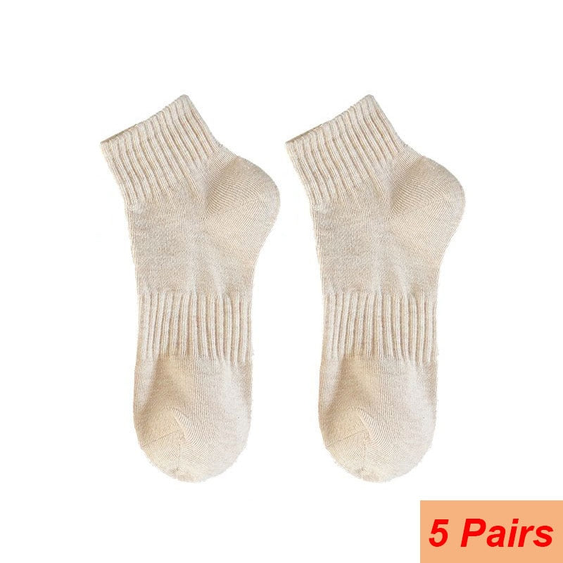 5 Pairs Of Women's Soft Cotton Socks Autumn Winter Fashion - Bonnie Lassio