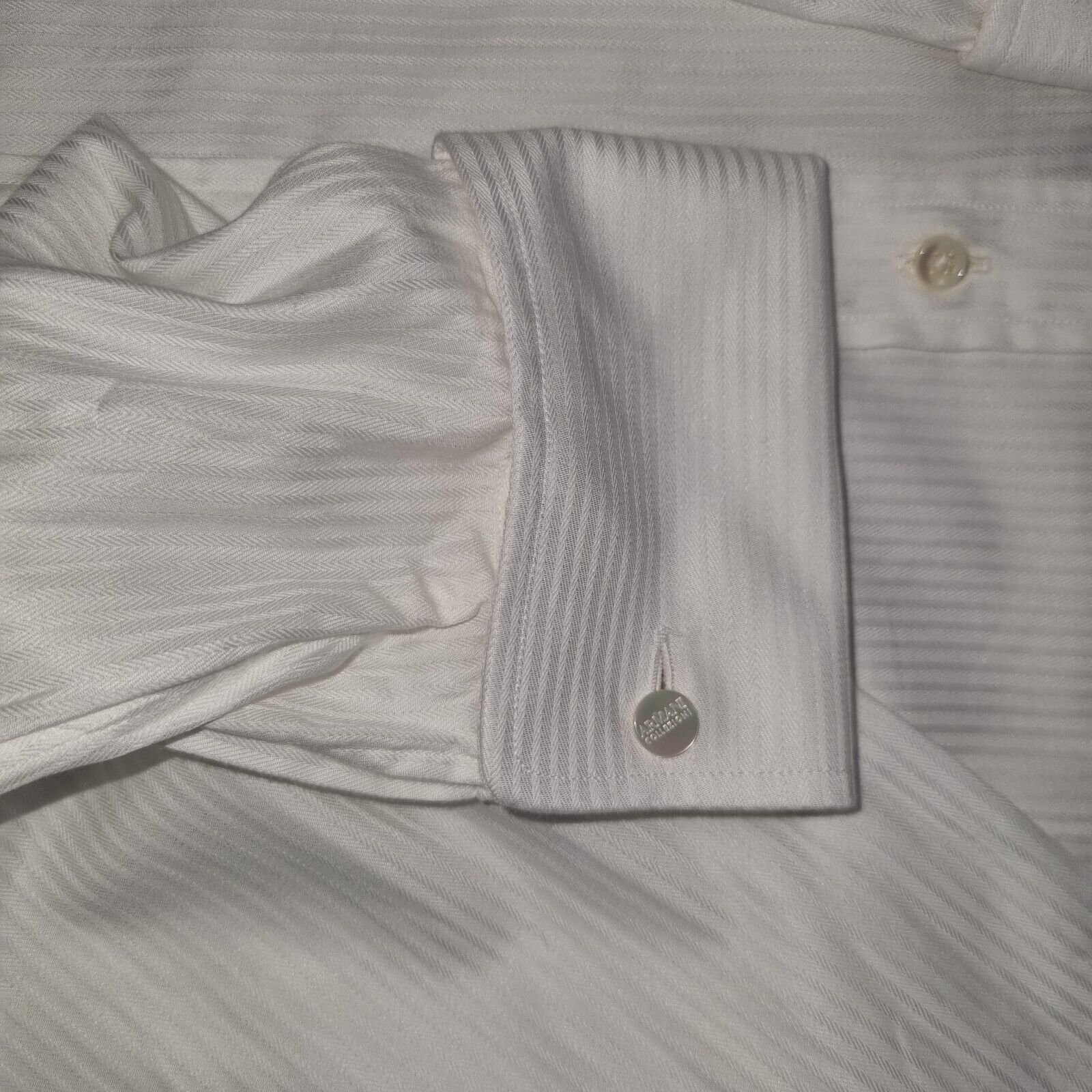 Armani Collezioni Luxury Shirt Mens Cream Contrast Small Classic Pinstripe Cuffs - Bonnie Lassio